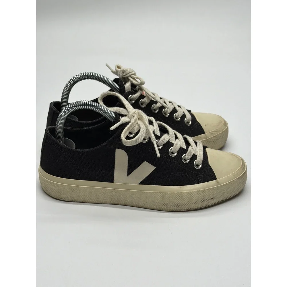 Veja Nova Black Canvas Low Top‎ Sneakers Women Pierre Cream Logo Size 7